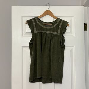 Lucky Brand Top Womens L Olive Green Babydoll Smocked Ruffle Sleeves Cotton